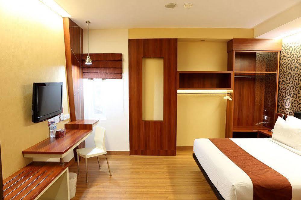 Citihub Hotel Джок'якарта Екстер'єр фото